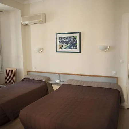 Du Palais 2* Αζάτσιο