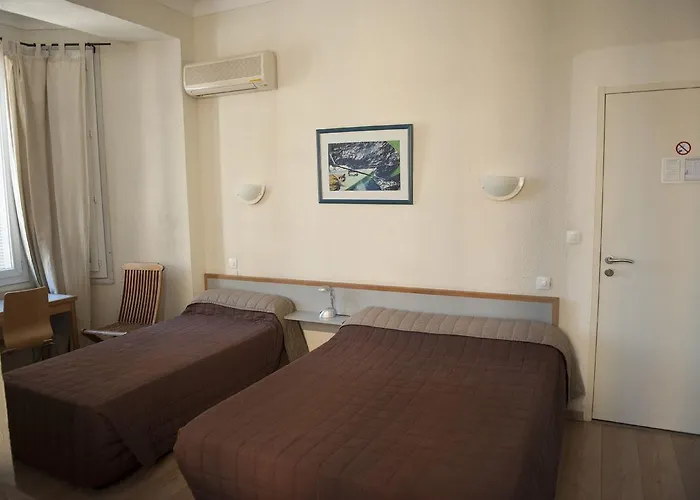 Du Palais 2* Ajaccio (Corsica)